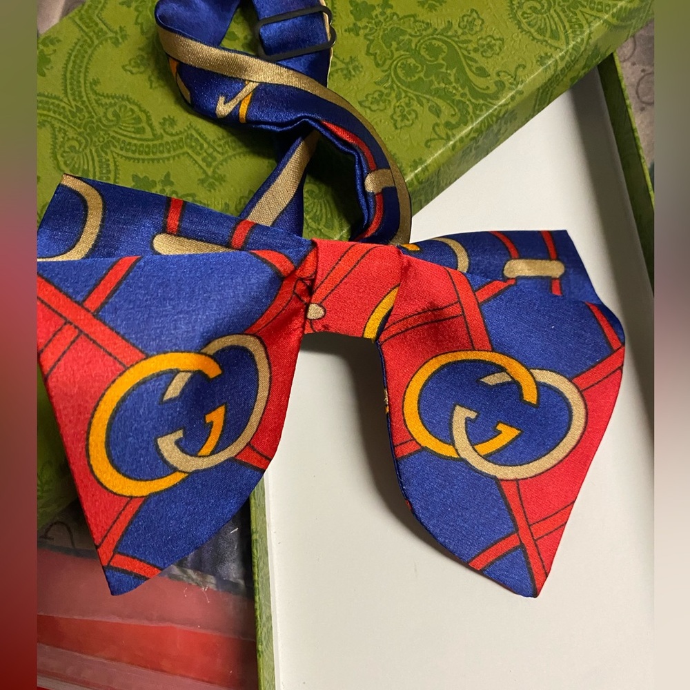 GUCCI BOWTIE